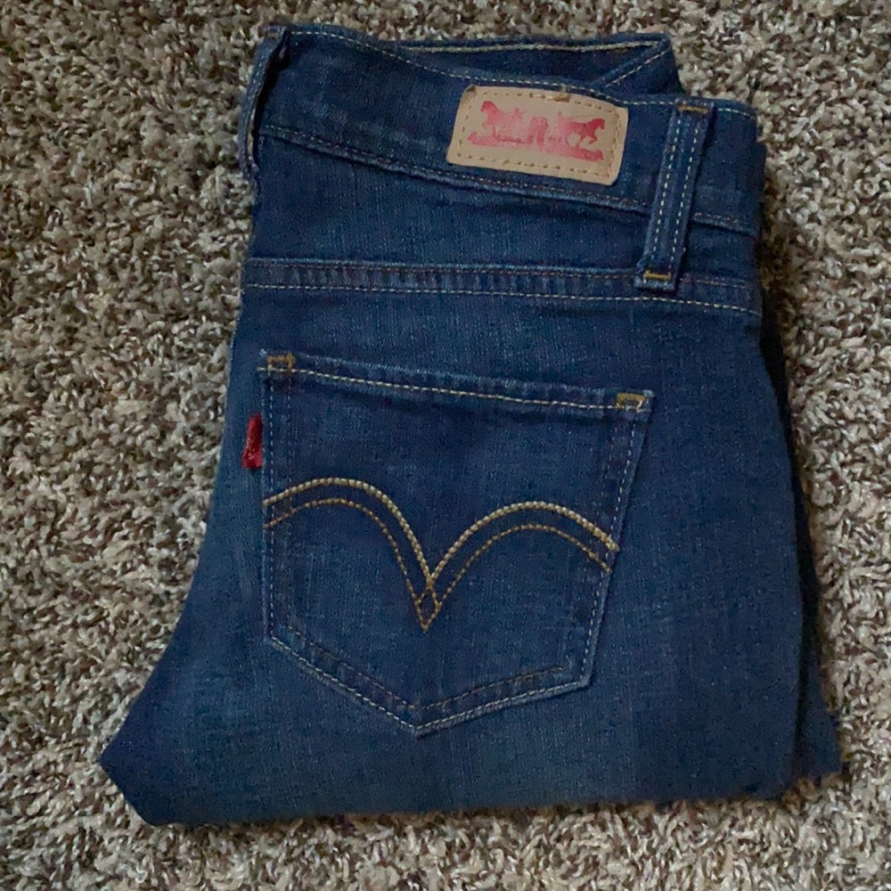 -Low Rise Levi’s